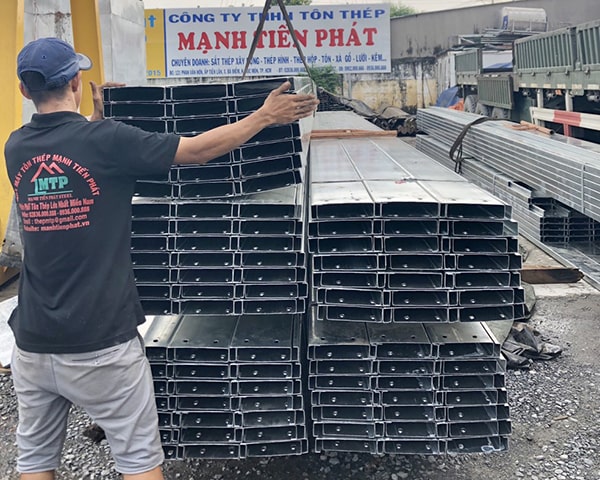 Giá Xà Gồ C, Giá Xà Gồ Z