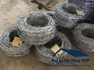Dây thép gai (hay dây kẽm gai) là một vật liệu được sử dụng rộng rãi trong đời sống.