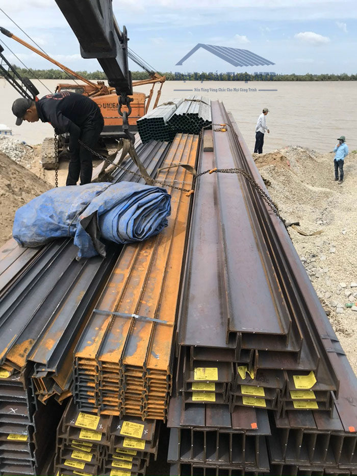 Hình ảnh vận chuyển thép hình ra công trình ảnh 9