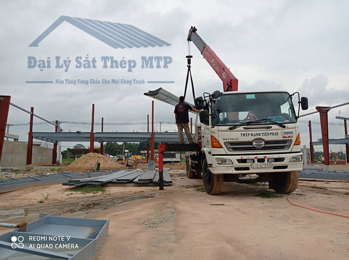 Hình ảnh vận chuyển xà gồ C, xà gồ Z ra công trình cho khách hàng ảnh 10