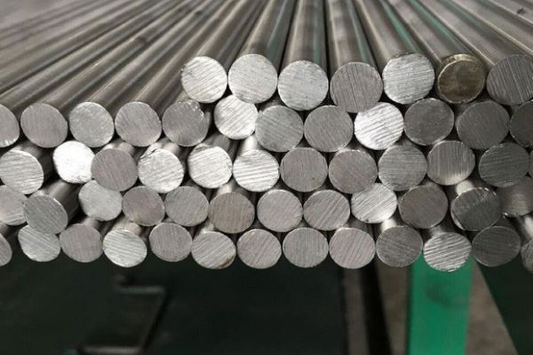 Liên hệ ngay với đại lý sắt thép MTP để nhận báo giá thép láp tròn trơn mới nhất