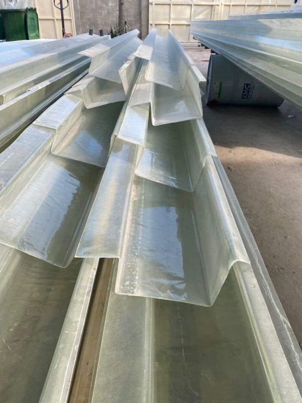 Bảng giá máng xối tôn nhựa PVC mới nhất hiện nay ra sao?
