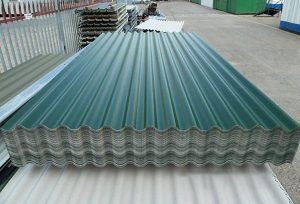 Nên bảo quản tôn 13 sóng ở nơi khô ráo, thoáng mát, có mái che để tránh ảnh hưởng của thời tiết làm giảm chất lượng tôn
