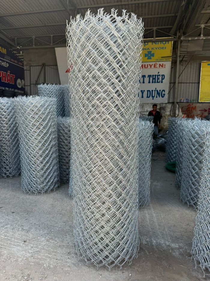 Bang gia luoi b40 kho 2m